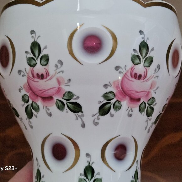 ANTIQUE VINTAGE BOHEMIAN CZECH MOSER FLOWER HAND PAINTED CUT TO CLEAR GLASS VASE